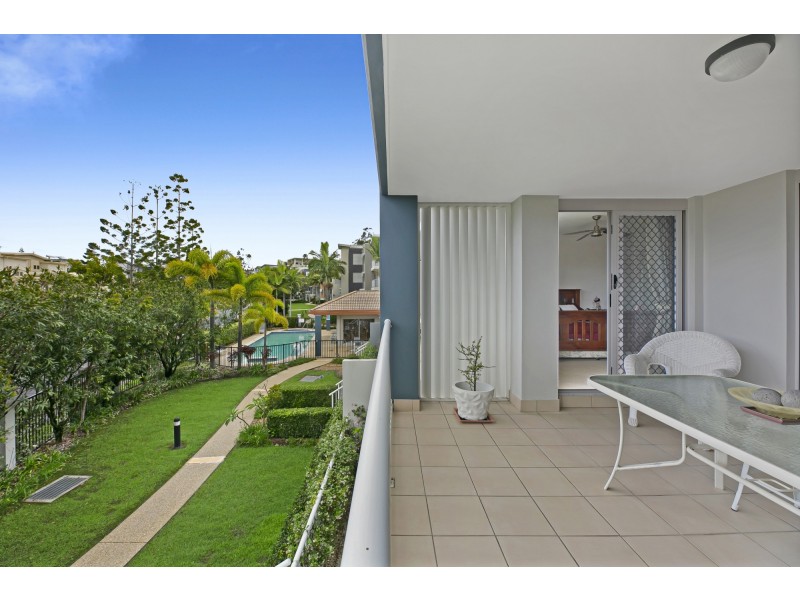 22/1 Riverwalk Avenue, Robina QLD 4226