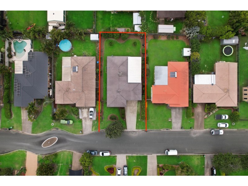 16 Susan Godfrey Drive, Windaroo QLD 4207