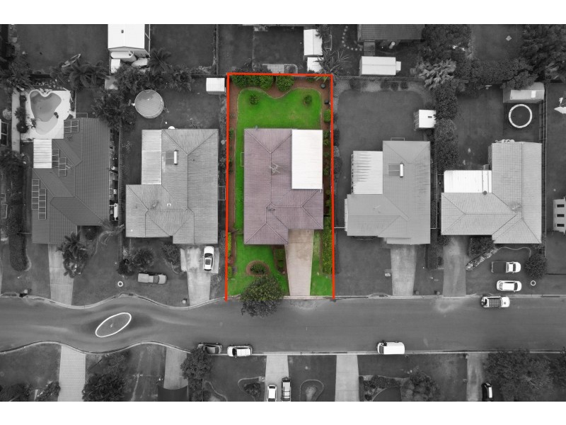 16 Susan Godfrey Drive, Windaroo QLD 4207