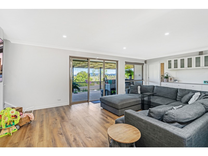 23 Settlement Court, Tallai QLD 4213