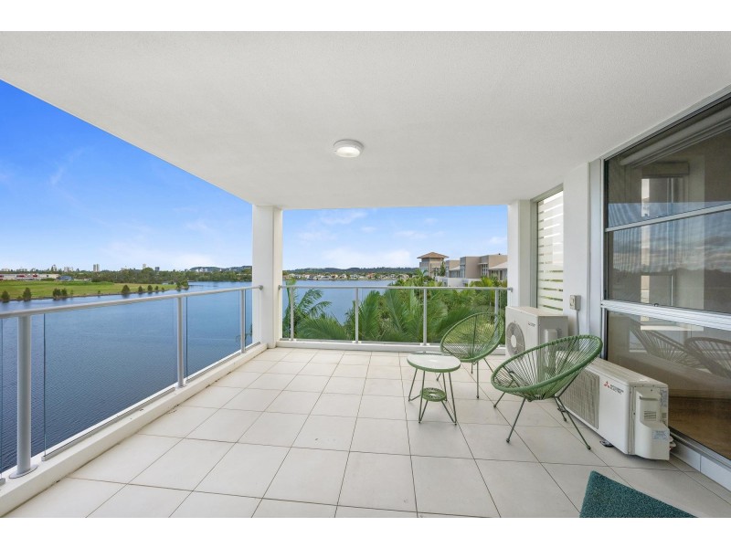 41/255 Varsity Parade, Varsity Lakes QLD 4227