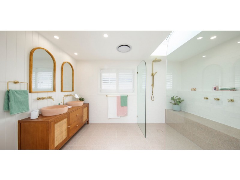 24 Driver Court, Mermaid Waters QLD 4218