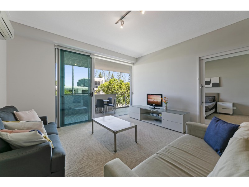 16/226 Varsity Parade, Varsity Lakes QLD 4227