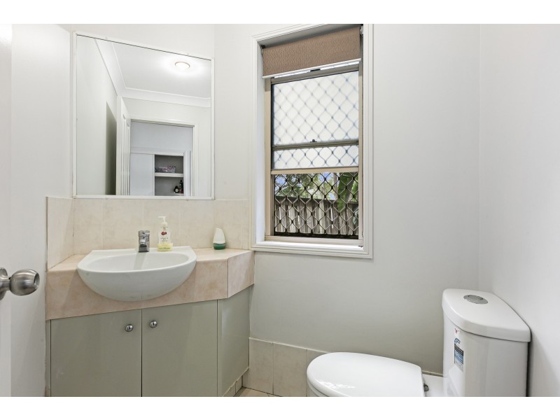 2 Mornington Terrace, Robina QLD 4226