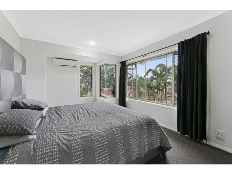 2 Mornington Terrace, Robina QLD 4226