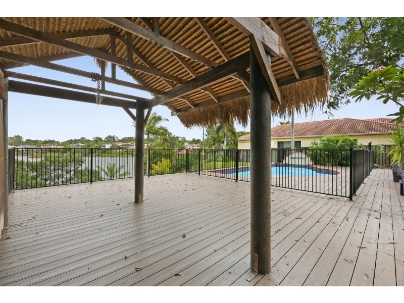 2 Mornington Terrace, Robina QLD 4226