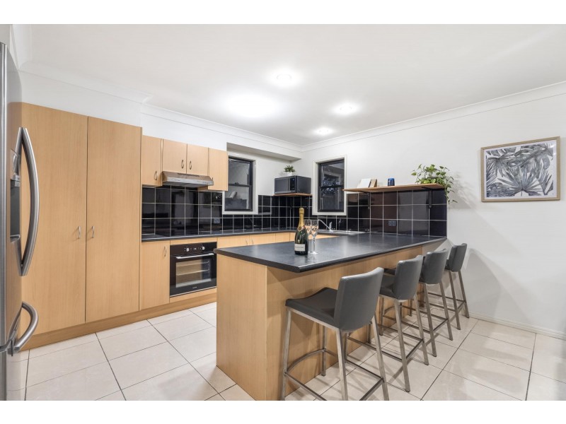 1/45 Beale Street, Southport QLD 4215