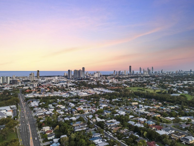 1/45 Beale Street, Southport QLD 4215