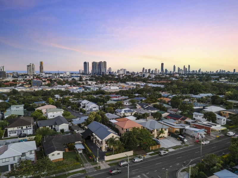 1/45 Beale Street, Southport QLD 4215