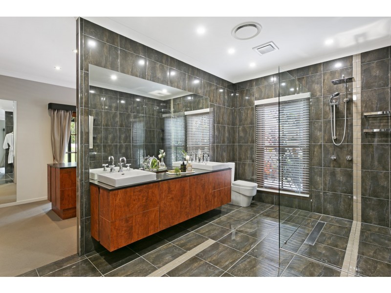 81-83 Aylesham Drive, Bonogin QLD 4213