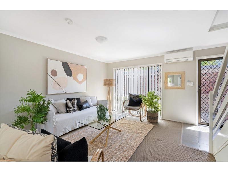 3/33 Frascott Avenue, Varsity Lakes QLD 4227