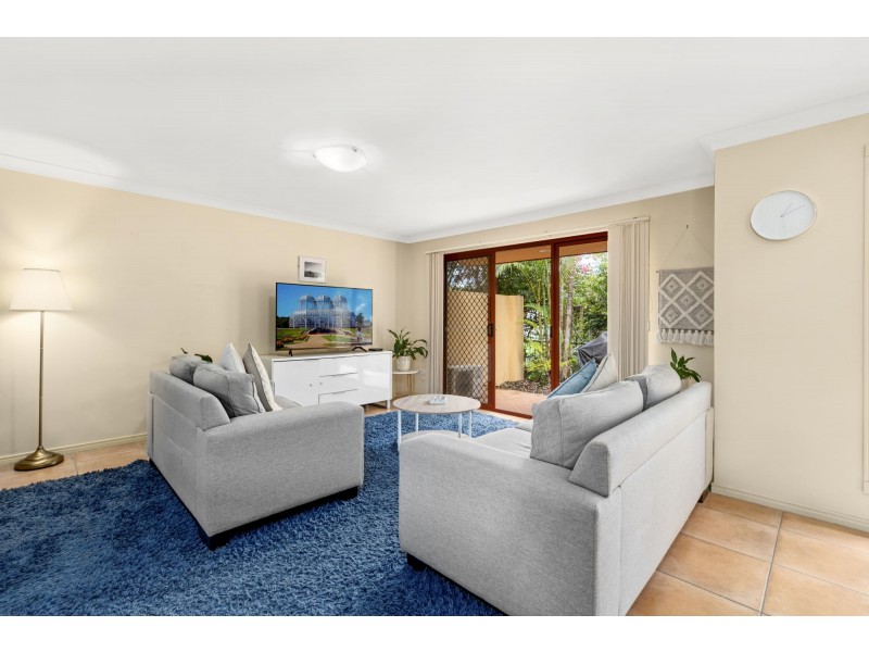 7/8 Woody Views Way, Robina QLD 4226