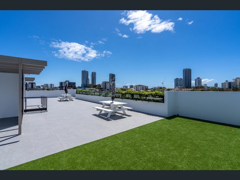 6/23 Minnie Street, Southport QLD 4215