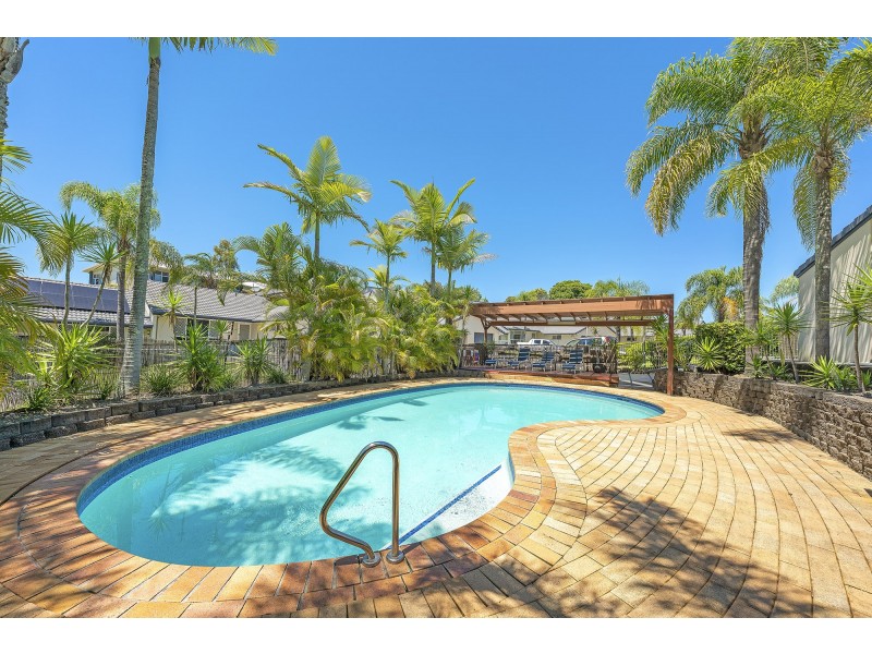 13/15-35 Killarney Avenue, Robina QLD 4226