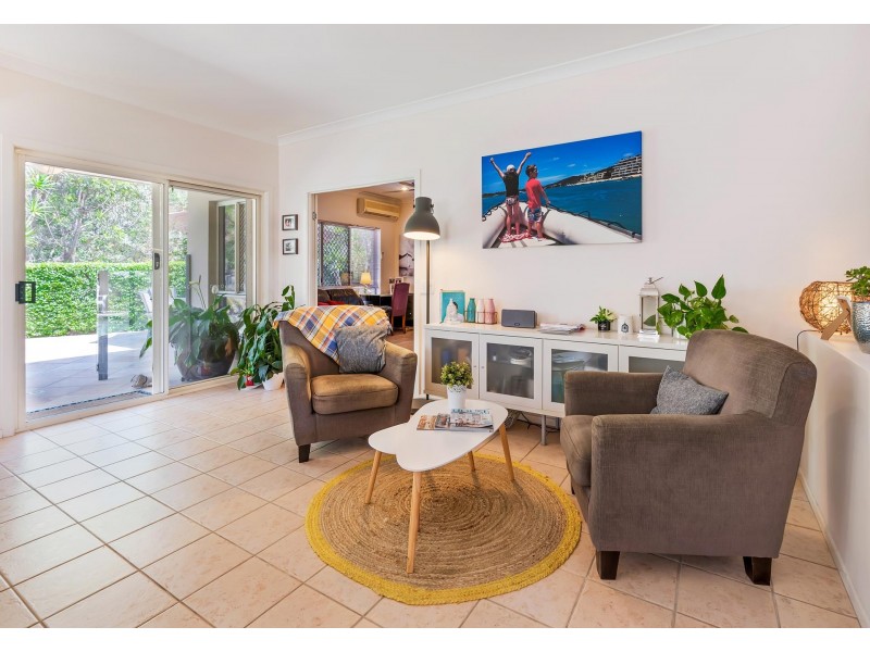 19 Cedarwood Crescent, Robina QLD 4226