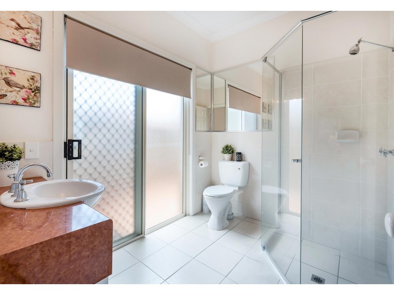 19 Cedarwood Crescent, Robina QLD 4226