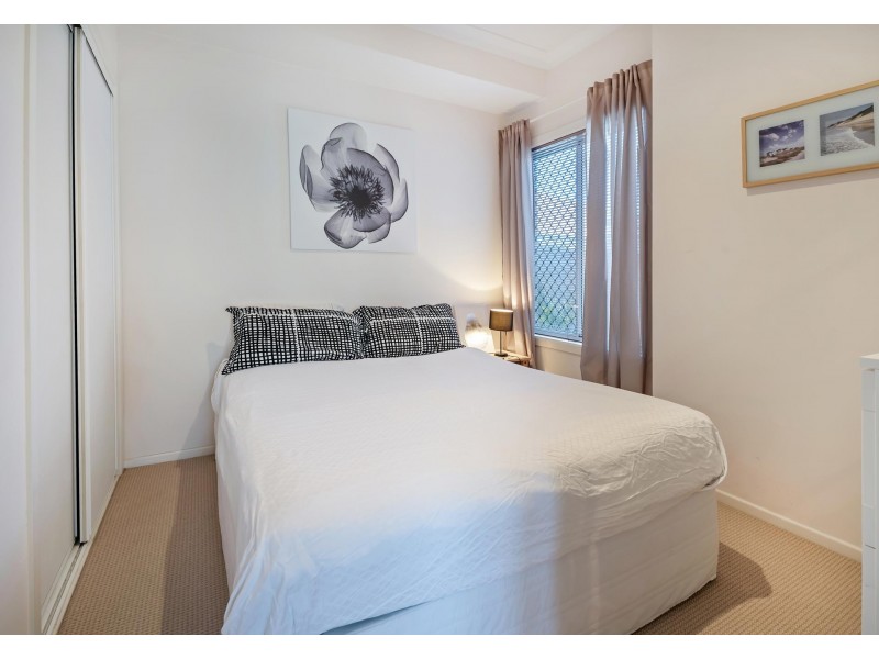 19 Cedarwood Crescent, Robina QLD 4226