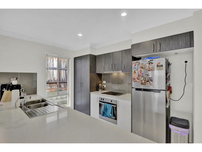 18 Arrowsmith Crescent, Ormeau Hills QLD 4208