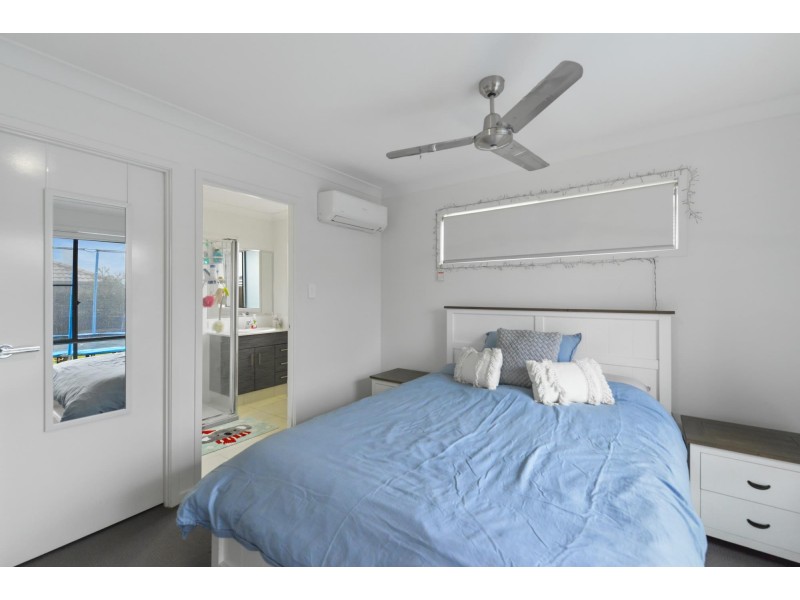 18 Arrowsmith Crescent, Ormeau Hills QLD 4208