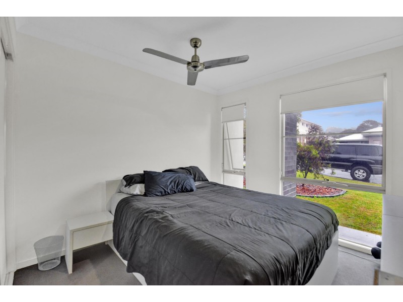 18 Arrowsmith Crescent, Ormeau Hills QLD 4208