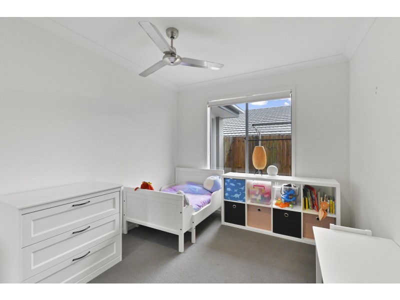 18 Arrowsmith Crescent, Ormeau Hills QLD 4208