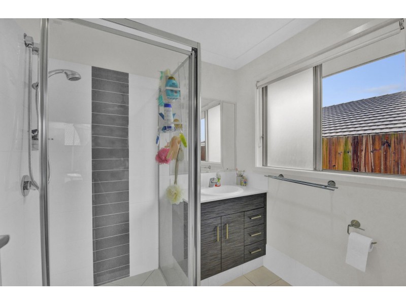 18 Arrowsmith Crescent, Ormeau Hills QLD 4208