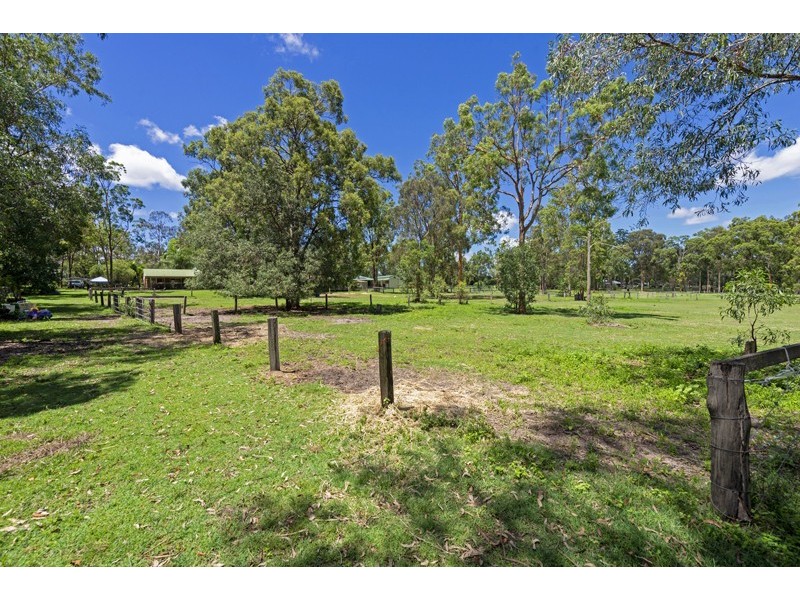 1/179 Leach Road, Tamborine QLD 4270
