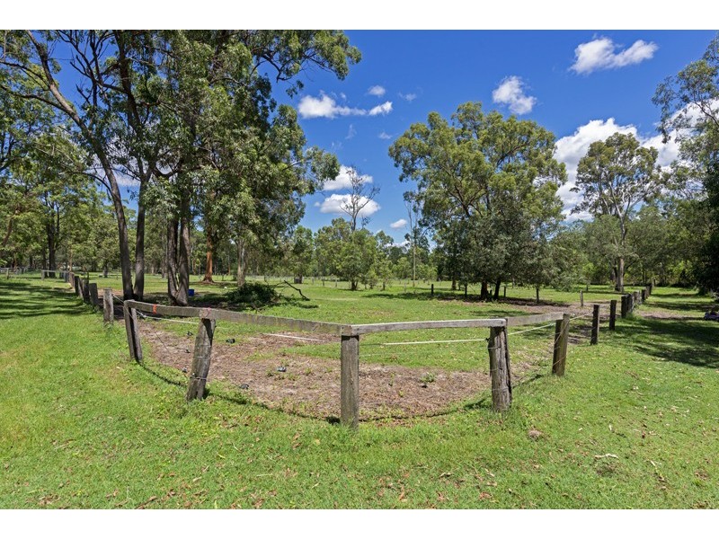 1/179 Leach Road, Tamborine QLD 4270