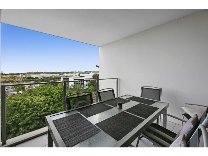 127/2-4 Riverwalk Avenue, Robina QLD 4226