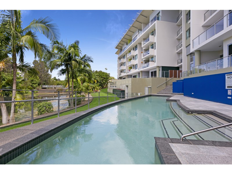 127/2-4 Riverwalk Avenue, Robina QLD 4226