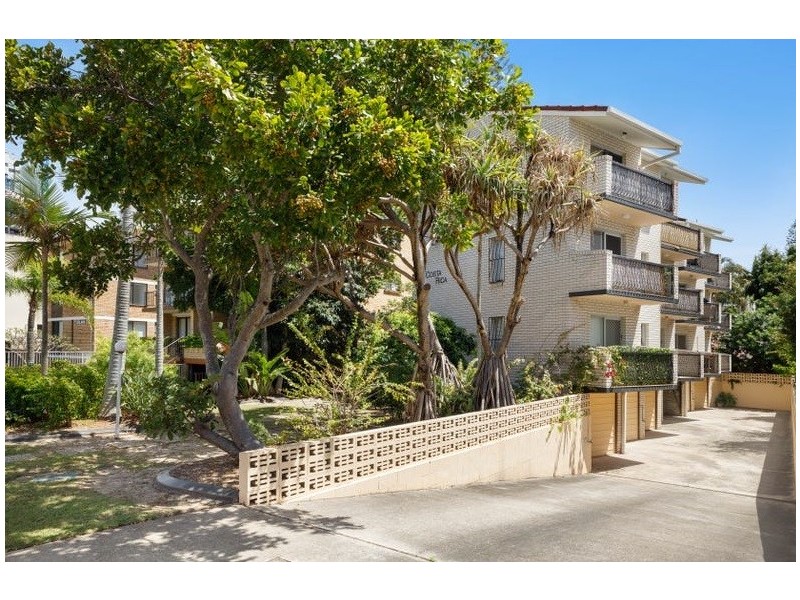 6/9 Australia Avenue, Broadbeach QLD 4218