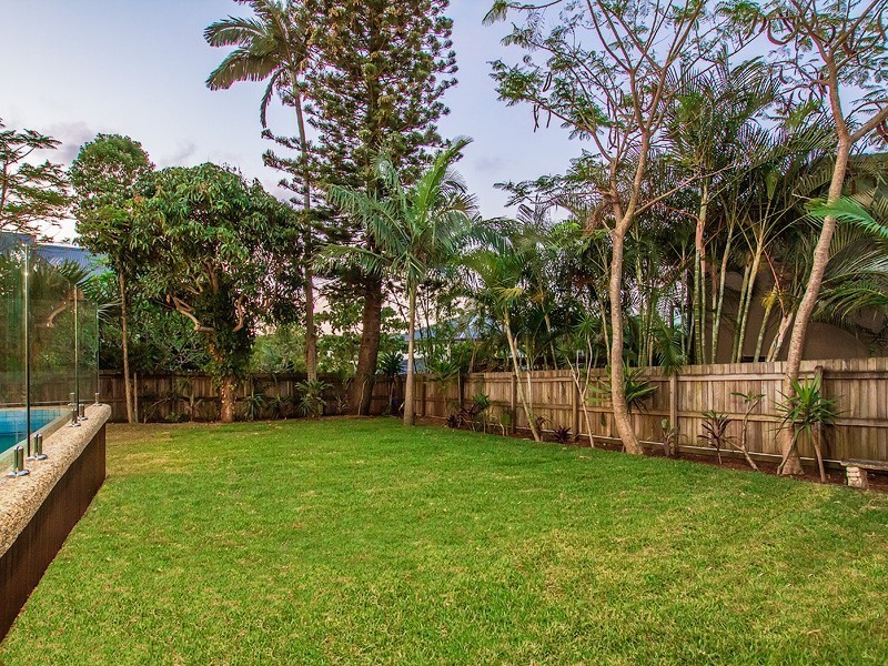 6 Jingella Street, Hope Island QLD 4212