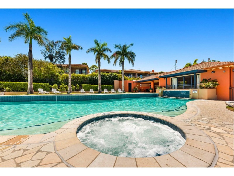 98/4 University Drive, Robina QLD 4226