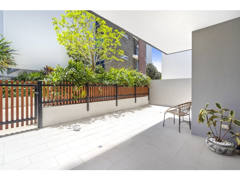 1115/65 Varsity Parade, Varsity Lakes QLD 4227