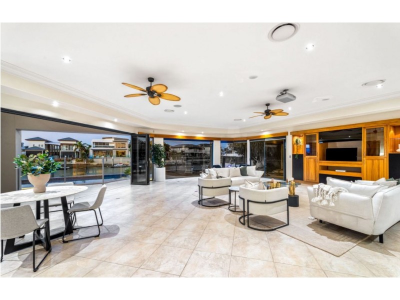 75 The Sovereign Mile, Paradise Point QLD 4216