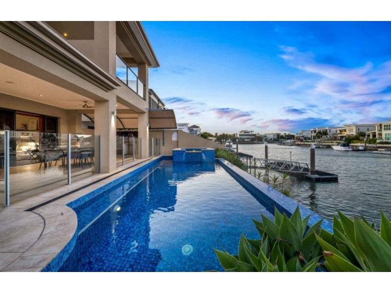 75 The Sovereign Mile, Paradise Point QLD 4216