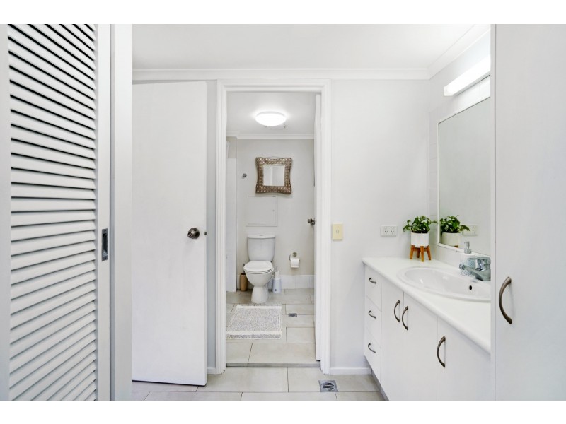 201/1-8 Paradise Island, Surfers Paradise QLD 4217