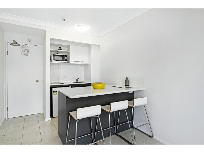 201/1-8 Paradise Island, Surfers Paradise QLD 4217