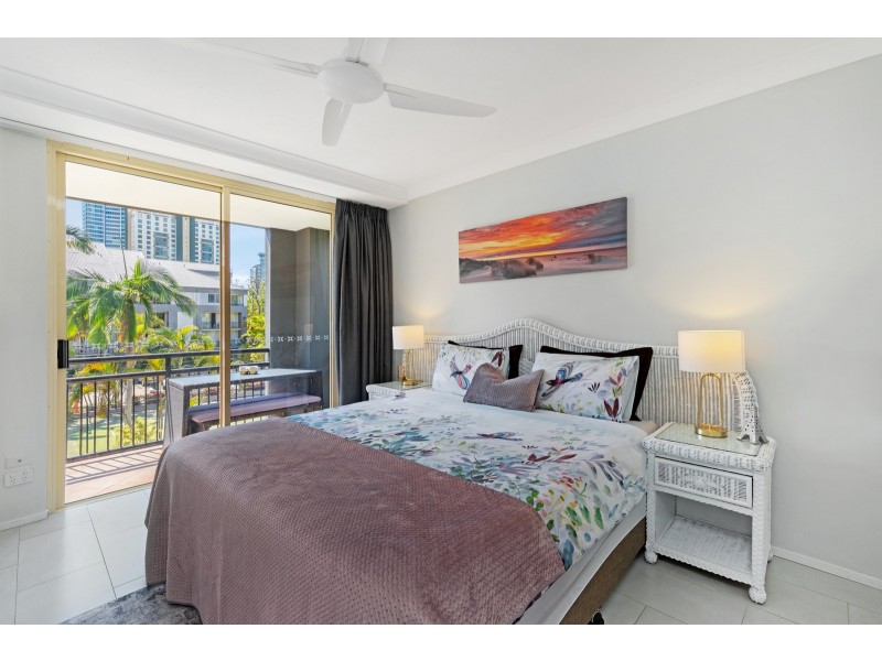 201/1-8 Paradise Island, Surfers Paradise QLD 4217