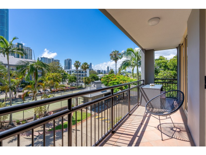 201/1-8 Paradise Island, Surfers Paradise QLD 4217