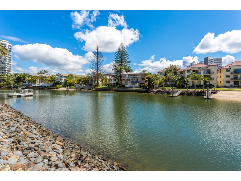 201/1-8 Paradise Island, Surfers Paradise QLD 4217