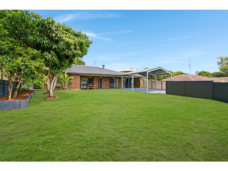 15 Dormello Drive, Worongary QLD 4213