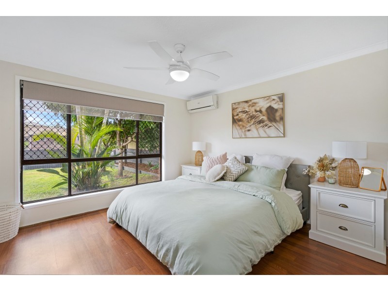 15 Dormello Drive, Worongary QLD 4213