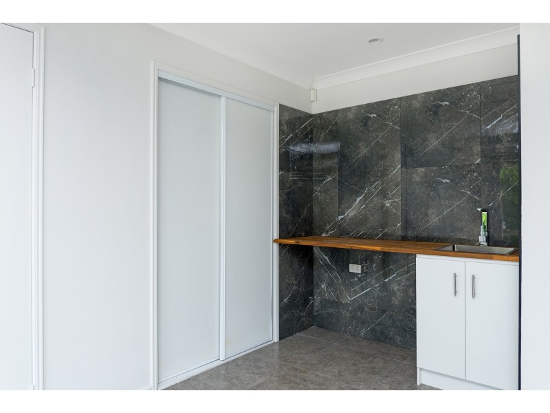 6 Amaray Drive, Upper Coomera QLD 4209