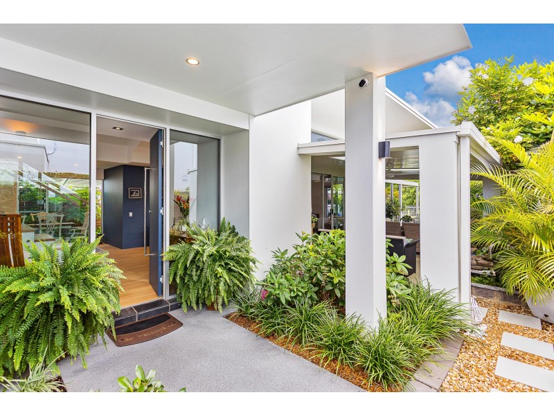 835 Legend Trail, Robina QLD 4226