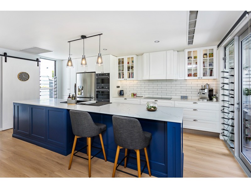 835 Legend Trail, Robina QLD 4226