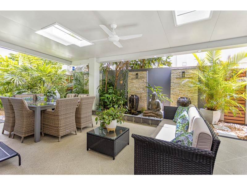 835 Legend Trail, Robina QLD 4226