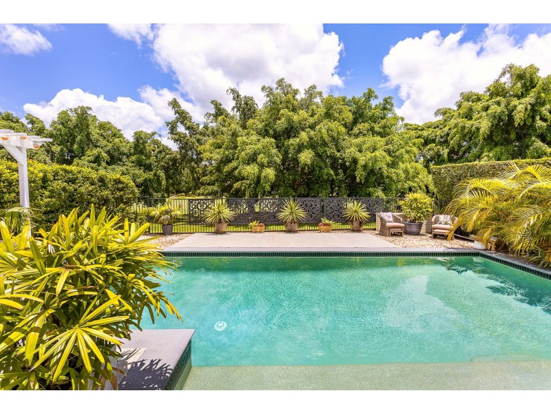 835 Legend Trail, Robina QLD 4226