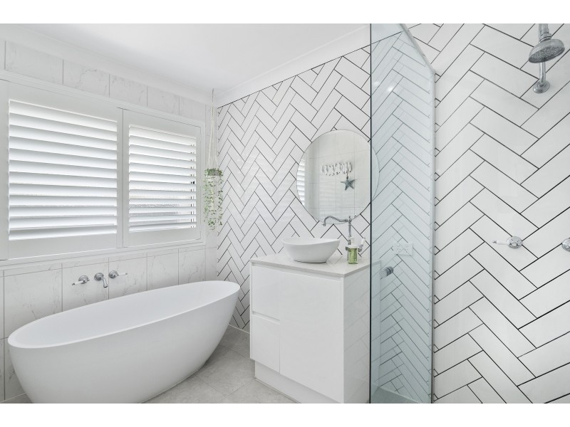 3 Miling Court, Robina QLD 4226