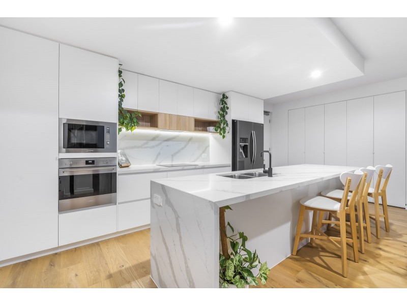 405/10 Third Avenue, Palm Beach QLD 4221